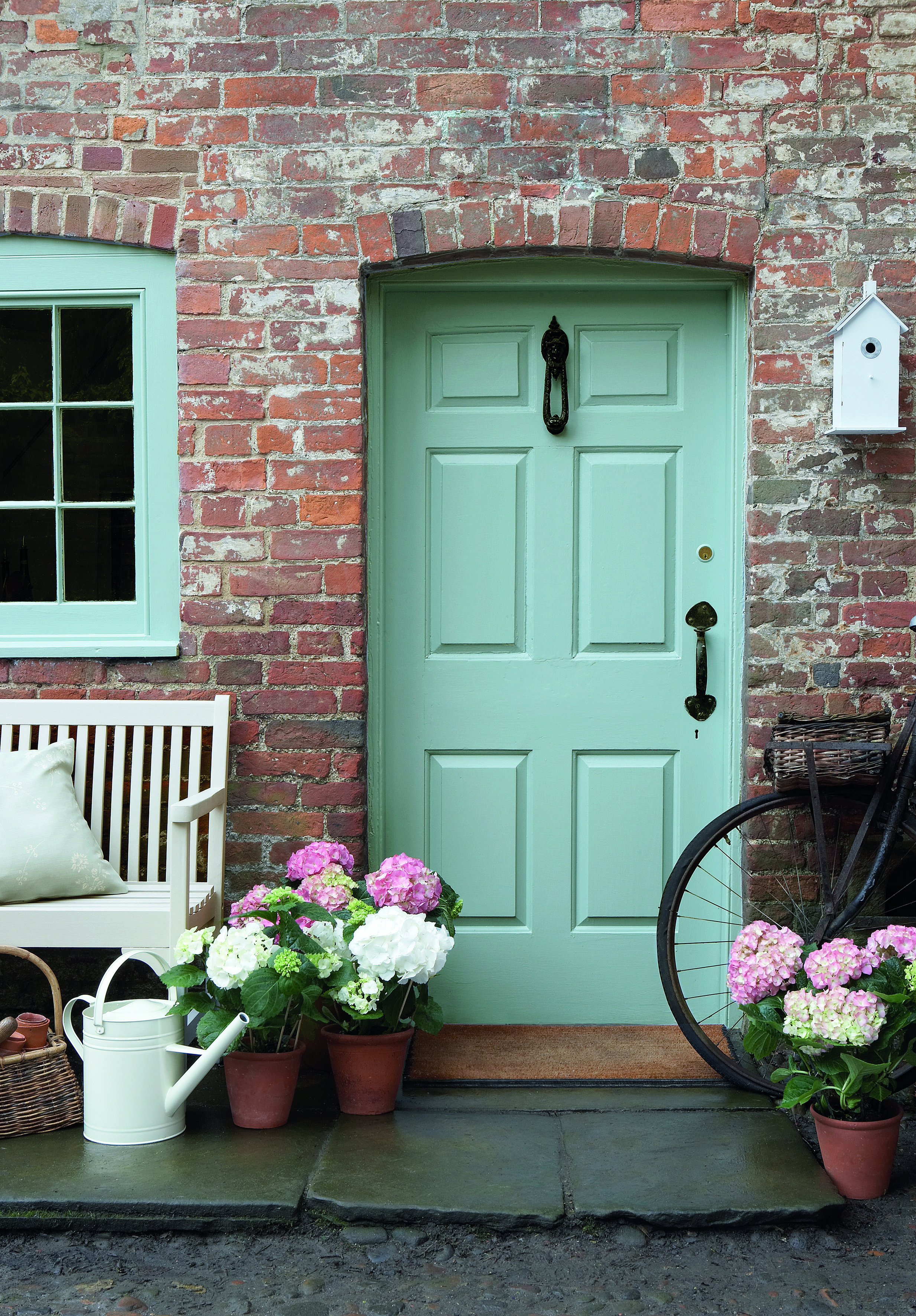 5 причин окрасить входную дверь в яркий цвет